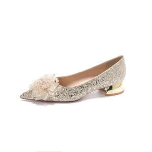 Zapatos de Novia Sólidos con Punta en Pico, Tacón Bajo, Decoración de Cristal, Forro de Satén, Suela de Goma, Cómodos para Bodas y Fiestas - Product Image 5