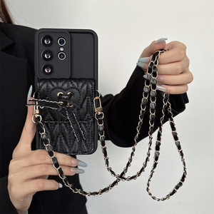 Étui <span class=keywords><strong>de</strong></span> <span class=keywords><strong>téléphone</strong></span> <span class=keywords><strong>de</strong></span> luxe élégant avec porte-cartes en cuir texturé et nœud en forme <span class=keywords><strong>de</strong></span> cœur pour <span class=keywords><strong>Samsung</strong></span> Galaxy S26 Ultra S25 A56 avec sangle chaîne bandoulière - Product Image 5