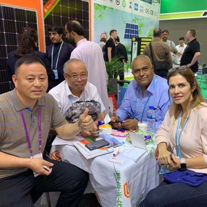 550W 560W 575W 580W Panel solar monocristalino bifacial fotovoltaico 400 <span class=keywords><strong>450</strong></span> 500 550 700 <span class=keywords><strong>vatios</strong></span> Placa solar transparente <span class=keywords><strong>de</strong></span> potencia - Product Image 6
