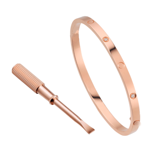 Europäischer und Amerikanischer Trend Anti-allergisches Edelstahl-Armband für Liebende Personalisierter Nicht-verblassender Luxus-Schmuck - Product Image 5