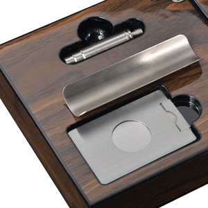 Boîte à Cigares Pliante Rectangulaire de Luxe en Bois Finition Piano, Cendrier Portable en Acier Inoxydable – En Stock - Product Image 3