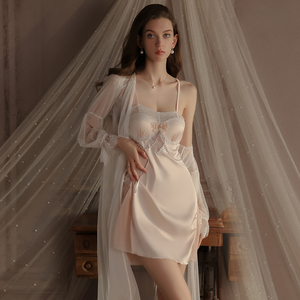 Nouvelle tenue de nuit sexy en satin soyeux et dentelle, avec coussinets de poitrine, respirante, tentatrice, dos nu et à bretelles - Product Image 1