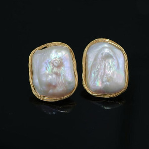 Twisted Wire Square Baroque Pearl Stud Earrings, 14K Gold Filled Natural Freshwater Pearls, Ideal For Office, Dating & Party - Product Image 3