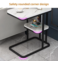 Table d'appoint nordique moderne à 2 niveaux lumineuse de luxe en bois et métal en forme de C Table d'appoint basse mobilier décoratif pour le salon