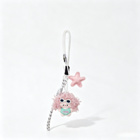 Porte-clés poupée en peluche amusante à cheveux bouclés, design anime, en forme de fille, poupée bébé en peluche douce, avec cordon tressé et breloque étoile, durable