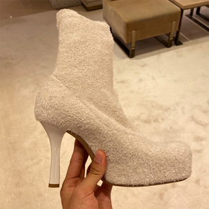 Botines de tacón alto con plataforma y cremallera trasera para mujer, con punta cuadrada ancha y forro de piel, ideales para chicas. - Product Image 2