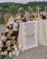 Composition florale artificielle de fleurs d'hortensia et d'orchidée, thème blanc et vert, pour la décoration latérale de table d'événements et de mariages