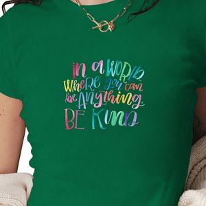 Camiseta corta ajustada de punto con estampado Y2K para mujer de Be Kind - Product Image 1