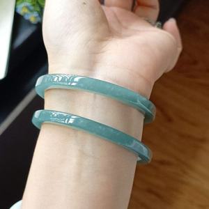 Bracciale Aimgal in Giada Verde Blu Ghiaccio Naturale del Guatemala 10mm per Coppie, Certificato NGTC - Product Image 2