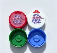 Bouchon de bouteille d'eau en plastique jetable à col court de 55 mm, PE de qualité alimentaire, antivol, pour bidon d'eau de 5 gallons, modèle couleur personnalisée AG55