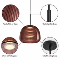 Lámpara Colgante Moderna de Hierro Negro con Pantalla de Vidrio Acanalado Vertical Rojo, para Isla de Cocina, Cafetería, Hotel, Decoración Interior