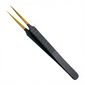 Pince à épiler classique en titane plasma Dolphin en forme de L, anti-magnétique, en acier inoxydable de qualité supérieure, avec pointe diamantée noire dorée de 12 mm - Product Image 2