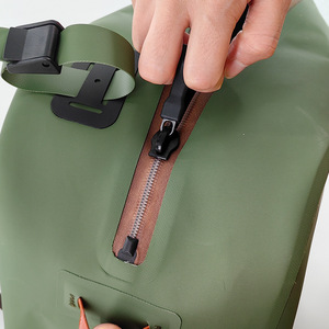 Sac de pêche imperméable grande capacité, multifonctionnel, sac de poitrine, sac bandoulière avec rangement pour leurres - Product Image 4