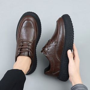 Chaussures en cuir PU pour hommes avec semelles épaisses, style décontracté, talon bas, design à lacets, rehaussées, couleur noire, mocassins - Product Image 4