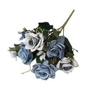 Bouquet de roses artificielles en soie Lichao, style européen, petits bouquets pour mariage et décoration intérieure - Product Image 4