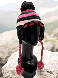 หมวกบีนนี่แบบมีที่ปิดหูลายจุดและริ้วขนาด56-58ซม. ทำจากอะคริลิค100% แบบลำลองมีที่ปิดหูสำหรับฤดูหนาว - Product Image 4