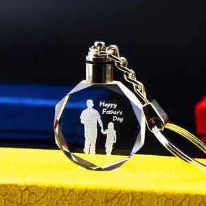 Оптовая продажа подарок ко Дню отца на заказ 30 мм сменный красочный брелок 3d лазерная гравировка кристалл СВЕТОДИОДНАЯ цепочка для ключей