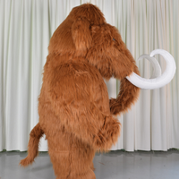 Costume en peluche de mamouth à dents blanches, mascotte de scène préhistorique de l'ère glaciaire, pour la création d'ambiance dans les sites touristiques et les défilés de rue