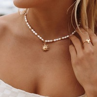 Collection d'été Bijoux fins Acier inoxydable plaqué or 18 carats PVD pour femmes Perles d'eau douce Chaînes en pierre naturelle en forme de cœur