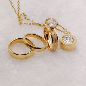 Collana di sposi alla moda anelli di fidanzamento placcato in oro 24k ciondolo donna 3 carati Cz diamanti da sposa set da sposa - Product Image 4