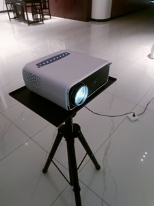 HTP Q5 4K <b>LED</b> <b>Projector</b> With 1080P Resolution Portable Android 9 2GB+16GB Storage Wholesale Price Q5 Mini <b>Projectors</b> for Childre - Product Image 5