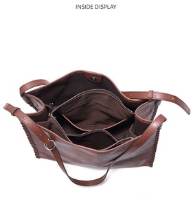 Nouveau sac seau à bandoulière tendance de style coréen avec rivets, sac à main pour femme à grande capacité, élégant et décontracté - Product Image 4