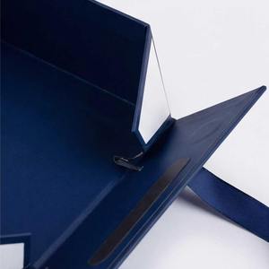 <span class=keywords><strong>Cajas</strong></span> <span class=keywords><strong>de</strong></span> Cartón Rígido Plegables Magnéticas Azul Marino Impresas Personalizadas al por Mayor, Reciclables, <span class=keywords><strong>para</strong></span> Empaque <span class=keywords><strong>de</strong></span> Regalos - Product Image 5