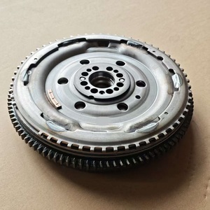 415 0363 11 / 415036311 Volant bimasse de remplacement pour <span class=keywords><strong>Nissan</strong></span> <span class=keywords><strong>Navara</strong></span> NP300 Frontier YD25 Pièces automobiles Meilleur <span class=keywords><strong>prix</strong></span> 2027 - Product Image 4