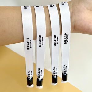 <span class=keywords><strong>Pulseras</strong></span> Desechables de Poliéster al por Mayor, Pulsera de Tela con Logotipo Personalizado, Impresión por Transferencia de Calor, Tamaño Ajustable - Product Image 2