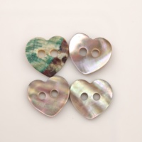 Boutons en coquille d'ormeau en forme de cœur en gros, boutons en coquille naturelle à l'éclat nacré pour chemises, robes, vestes, fournisseurs de vêtements
