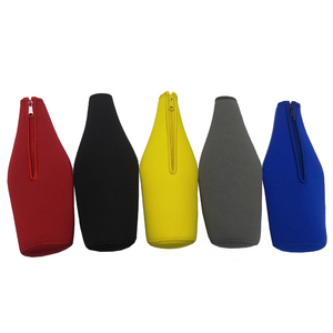 Usine personnalisé sublimation blancs réutilisable bouteille de vin protecteur <span class=keywords><strong>sac</strong></span> de glace refroidisseur manchon néoprène Champagne <span class=keywords><strong>sac</strong></span> <span class=keywords><strong>pour</strong></span> <span class=keywords><strong>garder</strong></span> <span class=keywords><strong>au</strong></span> <span class=keywords><strong>frais</strong></span> - Product Image 4