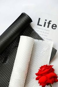 Papier d'emballage pour fleurs en nid d'abeille écologique, papier kraft perforé, emballage cadeau en rouleau, biodégradable et entièrement recyclable - Product Image 4