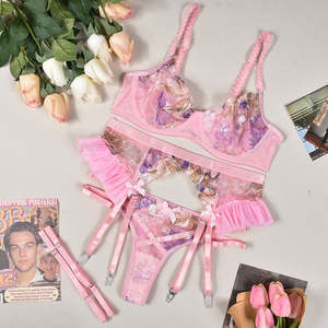 Conjunto de Lencería Rusa de Encaje para Mujer, Sexy y Elegante, con Diseño Floral, de Tres Piezas, Color Rosa, Nuevo y de Lujo, 2024 - Product Image 5