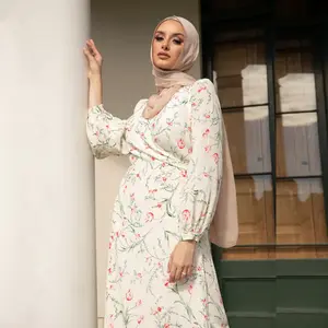 Ready Schiff muslimische Abaya große Blumenmuster Kleid lange Druck Trim Kleid Dubai Frauen muslimischen Kleid