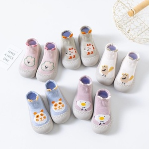 Zapatos <span class=keywords><strong>de</strong></span> Andar para Bebé, Antideslizantes, Impermeables, con Protección para los Pies, para Otoño y Primavera, con Suela <span class=keywords><strong>de</strong></span> Goma, Calcetines <span class=keywords><strong>de</strong></span> Educación Temprana para Niñas - Product Image 3