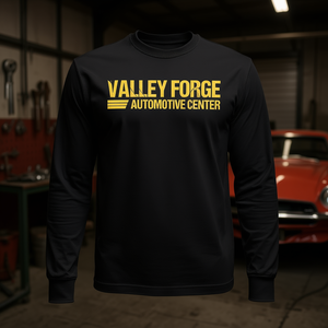Camiseta de manga larga Valley Forge Automotive Center con diseño retro de mecánico - Product Image 3