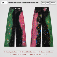 Jean en denim noir personnalisé 420 g/m² à jambe ultra large, zones de teinture vert-rose effet éclaboussures manuelles, coutures de panneaux courbes, pantalon streetwear OEM ODM