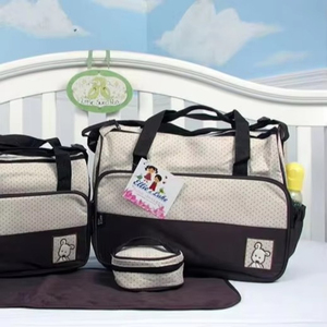 กระเป๋าผ้าอ้อมแบบสะพายฟรี ตัวอย่างสินค้า กระเป๋าผ้าอ้อมโพลีเอสเตอร์แบบเป้สะพายหลังพร้อมช่องใส่ของ 14 ช่อง กระเป๋าเด็กอเนกประสงค์สำหรับเด็กชายและเด็กหญิง - Product Image 2