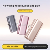 Banco de Energía de Carga Rápida Mini de Nuevo Estilo, 5000 mAh, Cargador Portátil con Enchufe Integrado, Carga por Conexión, Banco de Energía Deslumbrante