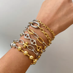 Bracciale a Catena Bicolore Minimalista J&D Impilabile Placcato Oro 18k Gioiello Delicato da Sposa Estetica Moderna a Strati di Tendenza - Product Image 3