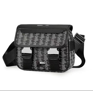 Borsa a Tracolla da Uomo in Ecopelle PU Stampa Coccodrillo, Borsa a Spalla Casual Monospalla <span class=keywords><strong>Messenger</strong></span> con Logo Personalizzato, Stile alla Moda per Estate e Primavera - Product Image 1