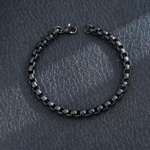 Vente en gros de bracelets pour hommes en acier inoxydable, style hip-hop, chaîne cubaine torsadée, fermoir mousqueton, noir NK - Product Image 2