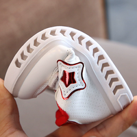 Promotion en gros : Nouvelles chaussures plates lumineuses pour enfants 2026, chaussures de sport pour enfants, chaussures blanches étoilées