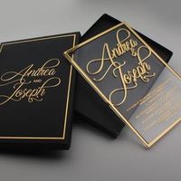 Boîte d'invitation de mariage en acrylique transparent de 5x7 pouces personnalisée de luxe Initiales en or Élégante feuille d'or Boîte en papier noir