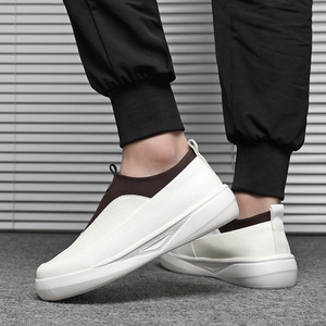 Chaussures décontractées à enfiler bicolores blanc et marron, chaussures de marche légères à semelle plateforme épaisse, avec languette de traction facile, pour le quotidien et les loisirs - Product Image 1