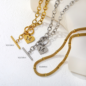 Conjunto de Collar de Acero Inoxidable Chapado en Oro de Moda al por Mayor con Colgantes Personalizados de Corazón, Letra <span class=keywords><strong>M</strong></span>, Barra Trenzada y Cruz - Product Image 2