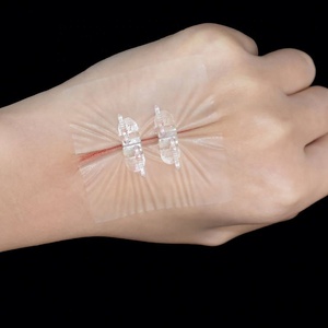 Dispositif de fermeture de plaies à fermeture éclair avec tissus non tissés, désinfection à l'ozone, usage médical hospitalier - Product Image 4