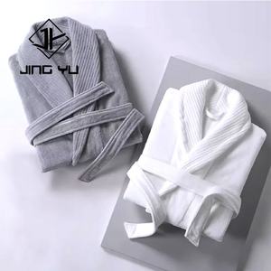 Peignoir de bain en coton 100% de haute qualité personnalisé pour hôtel étoilé, col en V, pour toutes les saisons, peignoir pour adultes avec logo personnalisé - Product Image 2