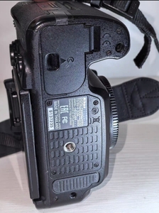 Cámara Digital DSLR de Fotograma Completo <span class=keywords><strong>D750</strong></span>, 60 fps, Inalámbrica Integrada, Solo Cuerpo, Video Full HD, Estabilización Óptica de Imagen, 3 Pulgadas, Económica - Product Image 2