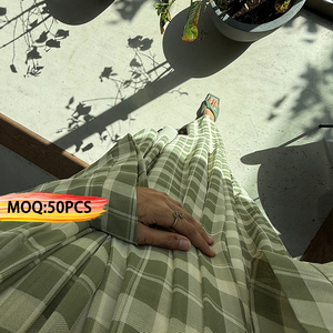 Vêtements d'usine Oem personnalisés, <span class=keywords><strong>tartan</strong></span> à carreaux ouvert sur <span class=keywords><strong>le</strong></span> devant, surdimensionné, voyage musulman à Dubaï 2025, nouvelle abaya élégante de l'Aïd Ramadan pour femmes - Product Image 1
